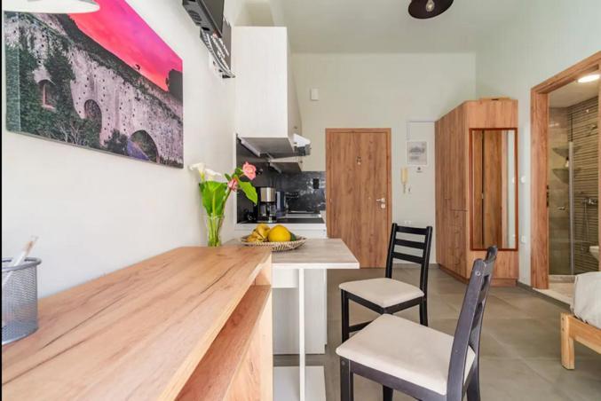 Punto Central Home In Heraklio City 伊拉克利翁 外观 照片